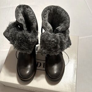 Steve Madden Women’s Grey Mule Leather Boots 7.5